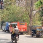 बलिया में यातायात प्रभारी के संरक्षण में जगह जगह बस स्टैंड, अवैध कमाई हो रहा ‘चोखा’