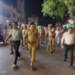 बलिया में बकरीद को लेकर प्रशासन अलर्ट, डीएम-एसपी ने किया फ्लैग मार्च