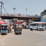बलिया में चित्तू पांडेय चौराहा बना यातायात निरीक्षक का वसूली प्वाइंट